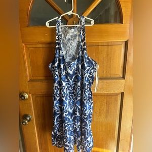 Lilly Pulitzer dress size xl with ruffled hem